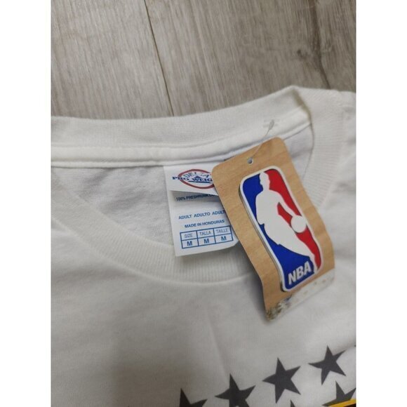 NEW Cleveland Cavaliers LeBron James #23 NBA T‎ Shirt Mens Medium - Picture 4 of 5